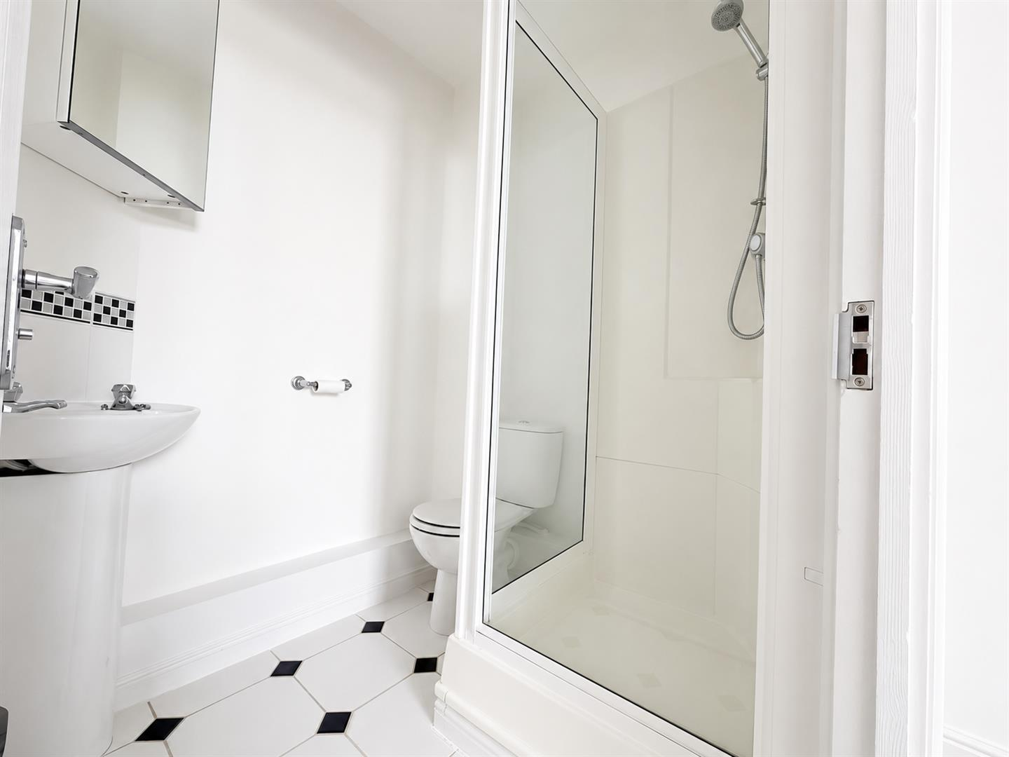 Holyhead Mews, Cippenham Image 7