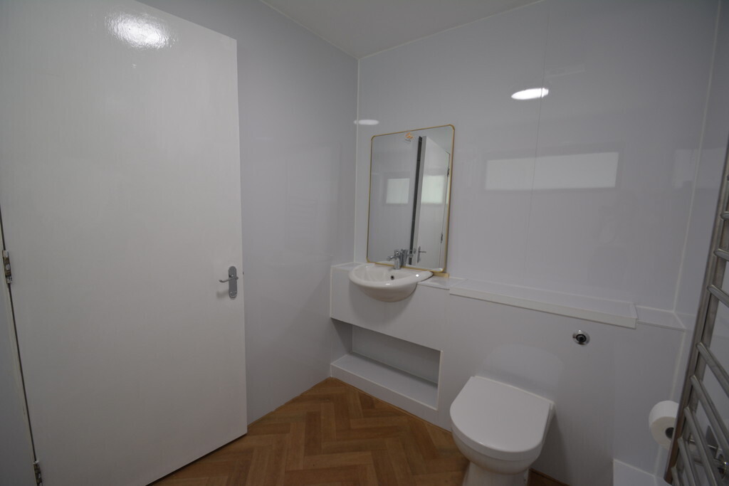 Ashman Bank, Norwich Image 13