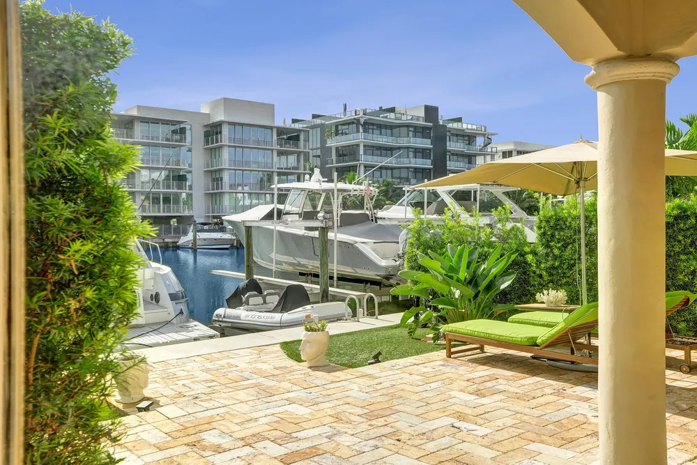 210 Hendricks Isle, Fort Lauderdale, FL 33301