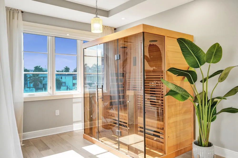 210 Hendricks Isle, Fort Lauderdale, FL 33301