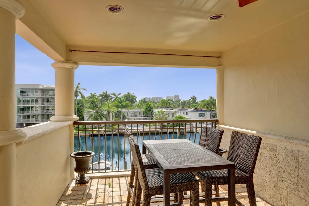 210 Hendricks Isle, Fort Lauderdale, FL 33301