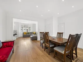 Windermere Avenue, LONDON photo
