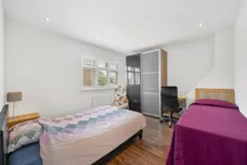 Windermere Avenue, LONDON