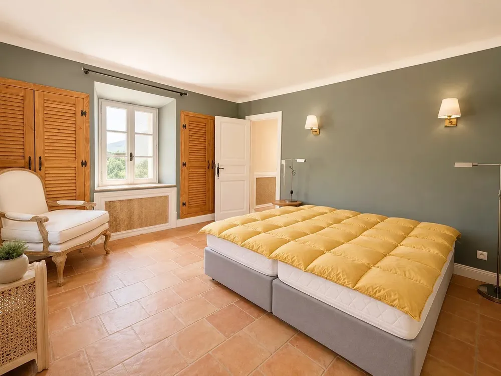 Grimaud, 83120, France