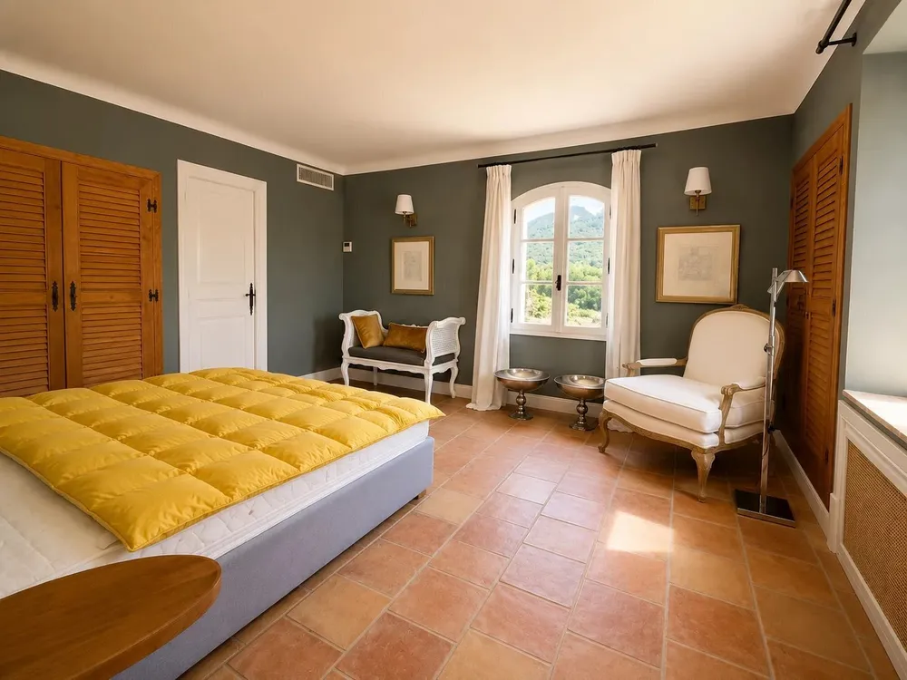 Grimaud, 83120, France
