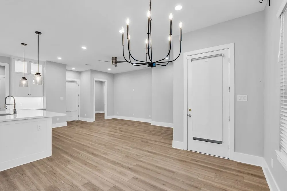 2627 Carmel St, Houston, TX 77091