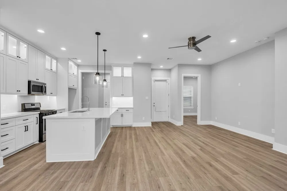 2627 Carmel St, Houston, TX 77091