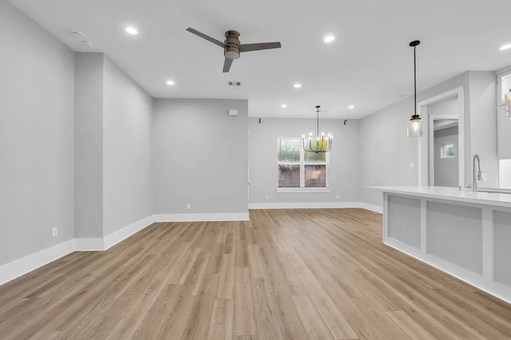 2627 Carmel St, Houston, TX 77091