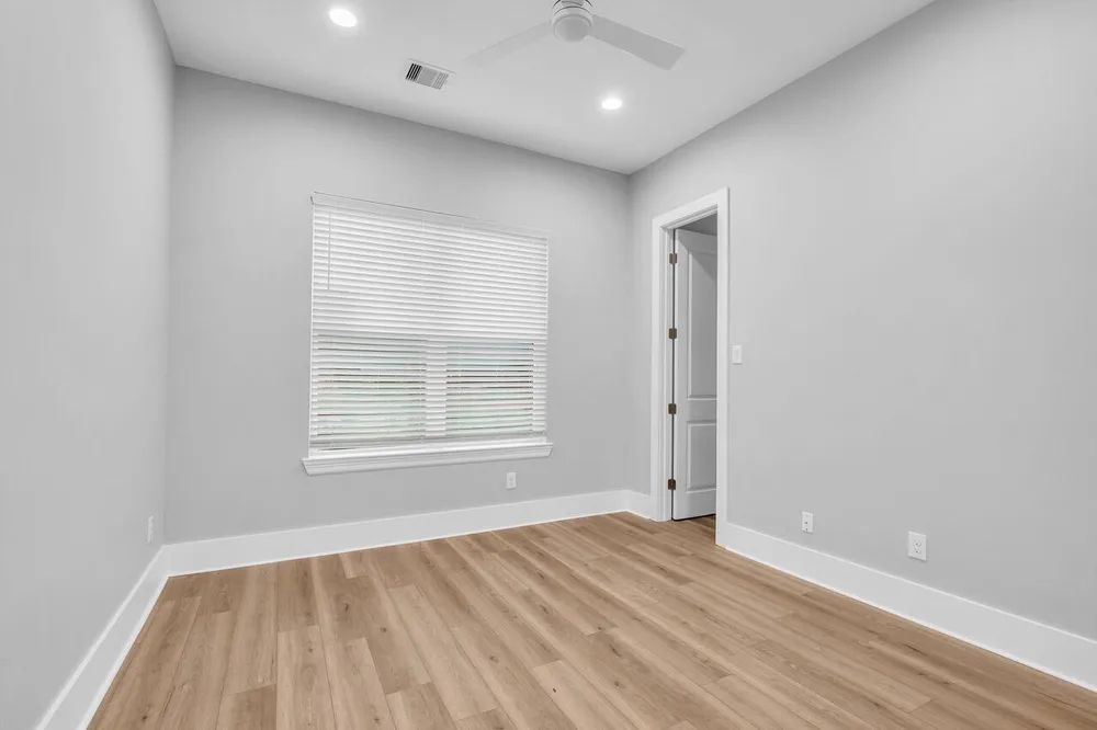 2627 Carmel St, Houston, TX 77091