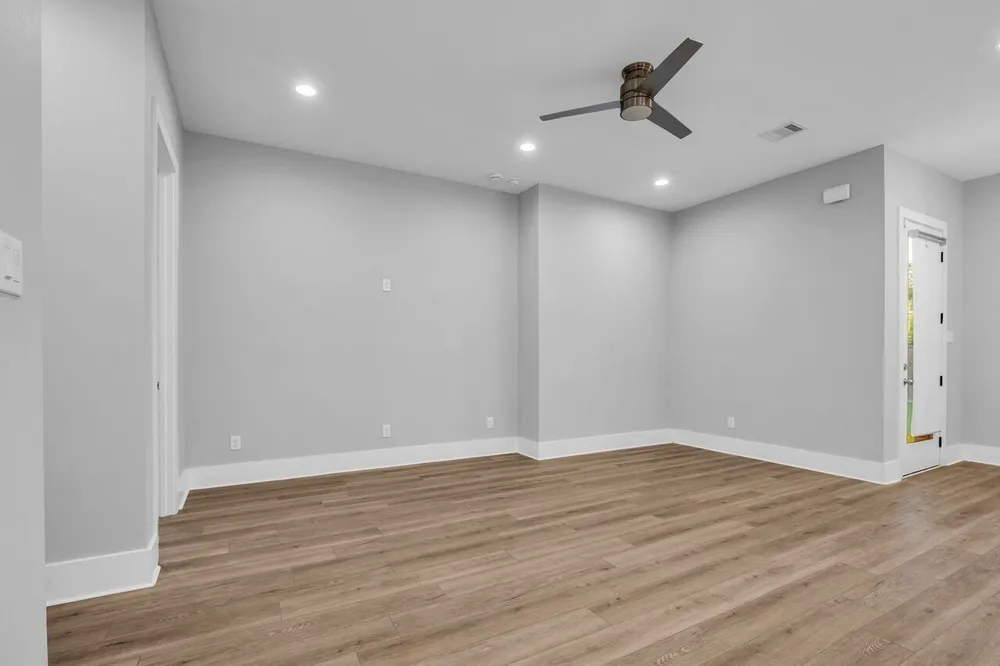 2627 Carmel St, Houston, TX 77091