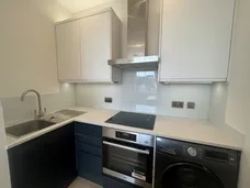 Lansdowne Place Hove BN3 photo 2