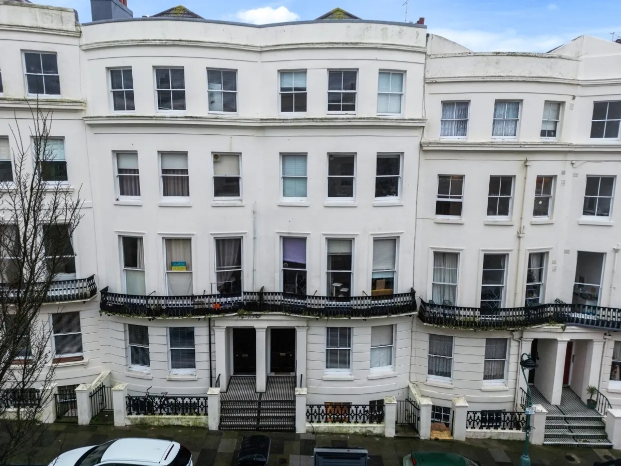 Lansdowne Place Hove BN3 photo 9