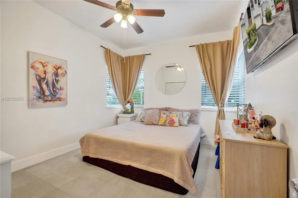 2404 NE 135th St, North Miami, FL 33181