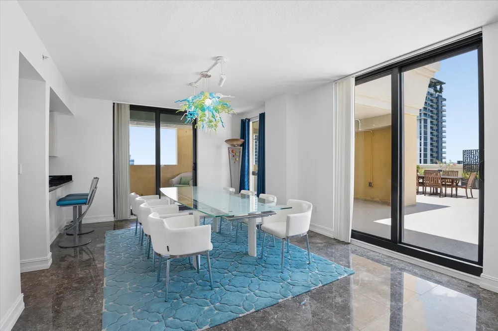 110 N Federal Hwy, Fort Lauderdale, FL 33301