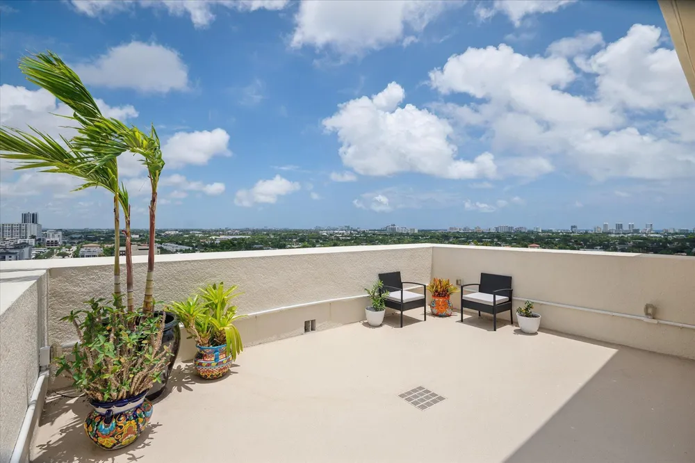 110 N Federal Hwy, Fort Lauderdale, FL 33301