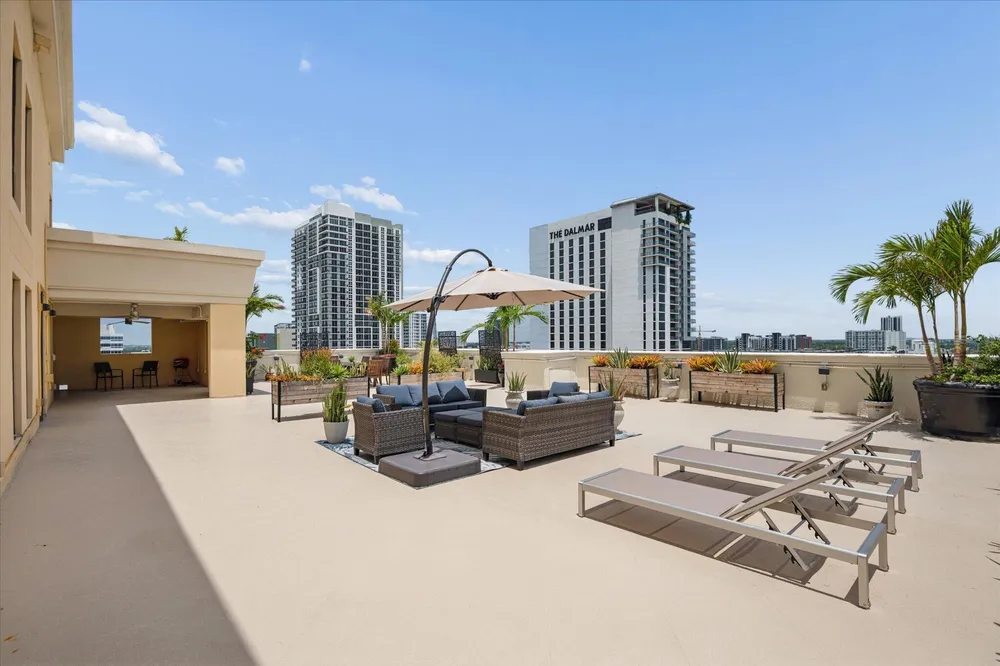 110 N Federal Hwy, Fort Lauderdale, FL 33301