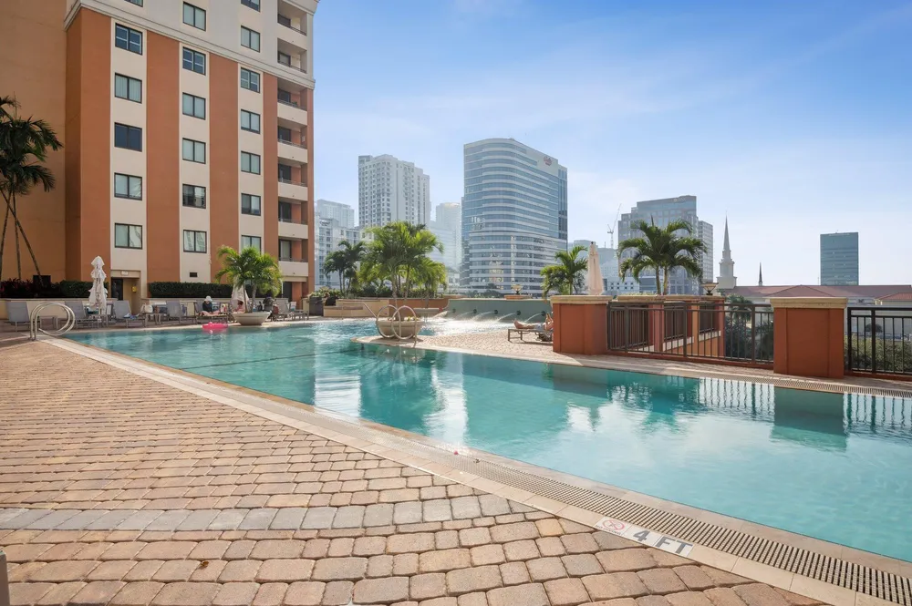 110 N Federal Hwy, Fort Lauderdale, FL 33301