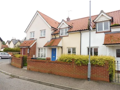Millers Drive, Dickleburgh, DISSphoto
