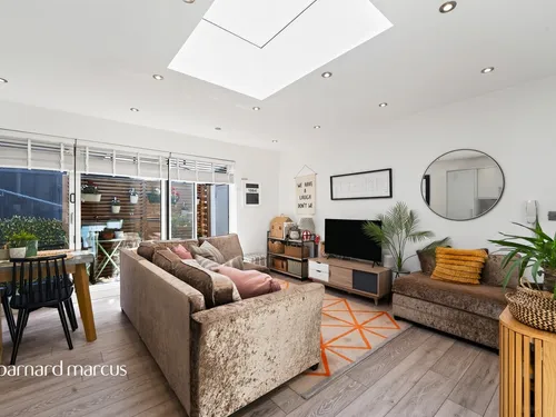 Ewell Road, Surbitonphoto