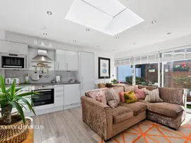 Ewell Road, Surbiton thumb 3