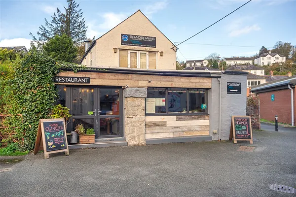 Coronation Road, Menai Bridge, LL59