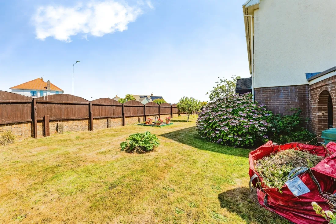Property photo 23