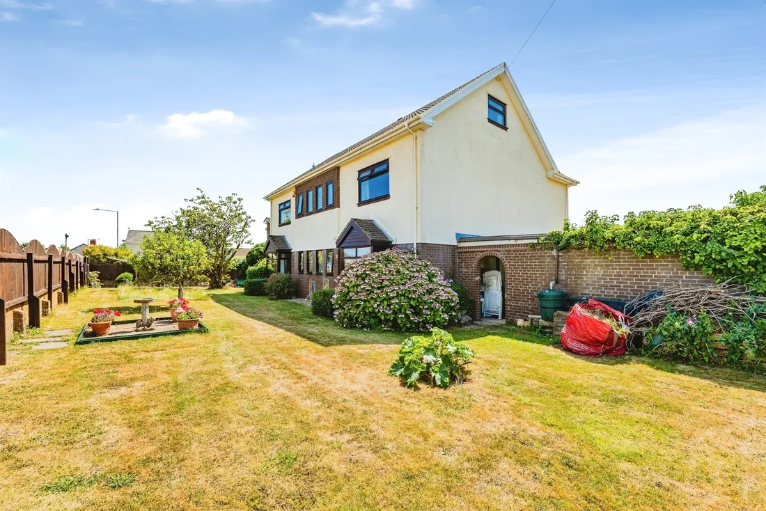Property photo 28