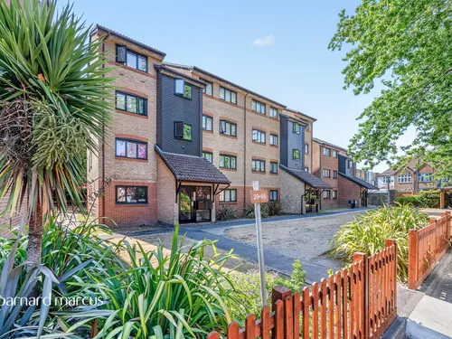 St. Christophers Gardens, Thornton Heathphoto