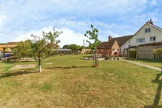 Golden Cross, Hailsham