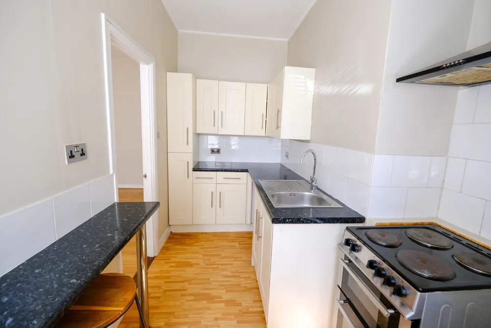 1 & 2 St Saviours Crescent