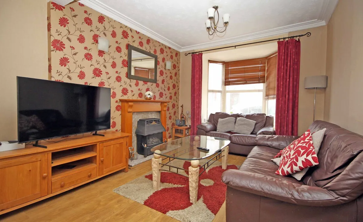 Roland Street, Holyhead, Isle of Anglesey, LL65