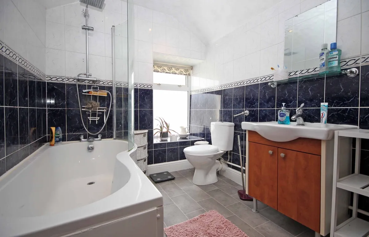 Roland Street, Holyhead, Isle of Anglesey, LL65