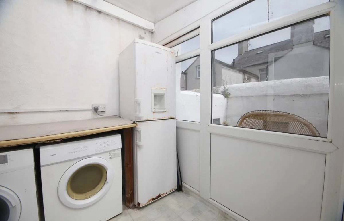 Roland Street, Holyhead, Isle of Anglesey, LL65