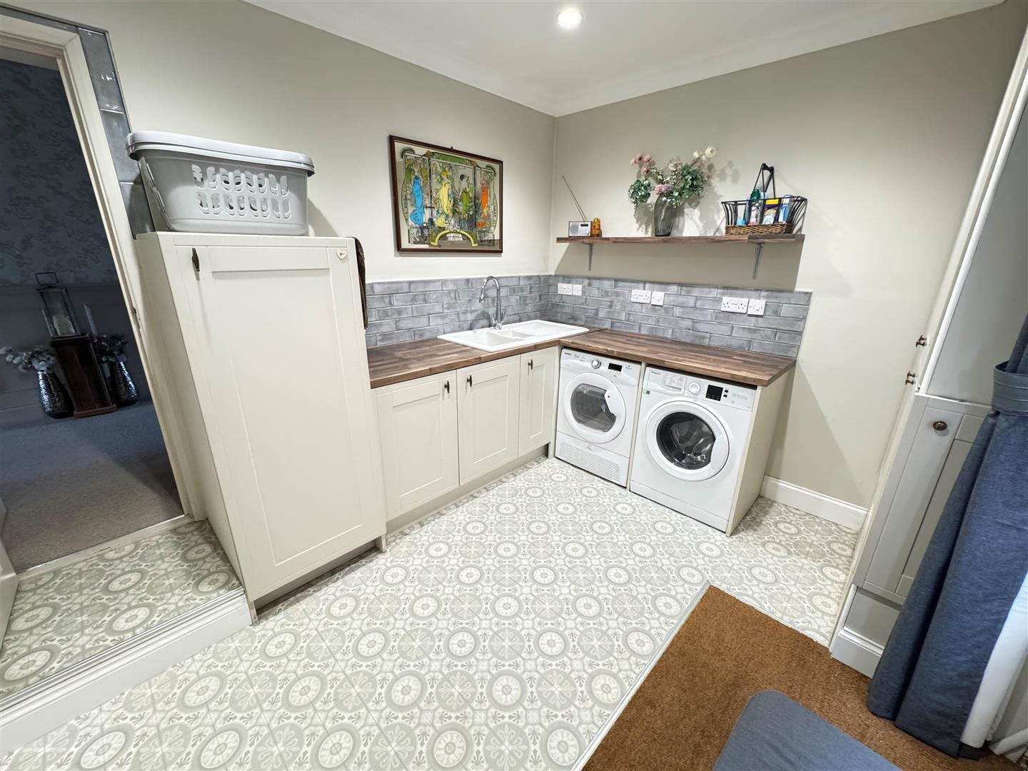 Greensward Lane, Hockley Image 19