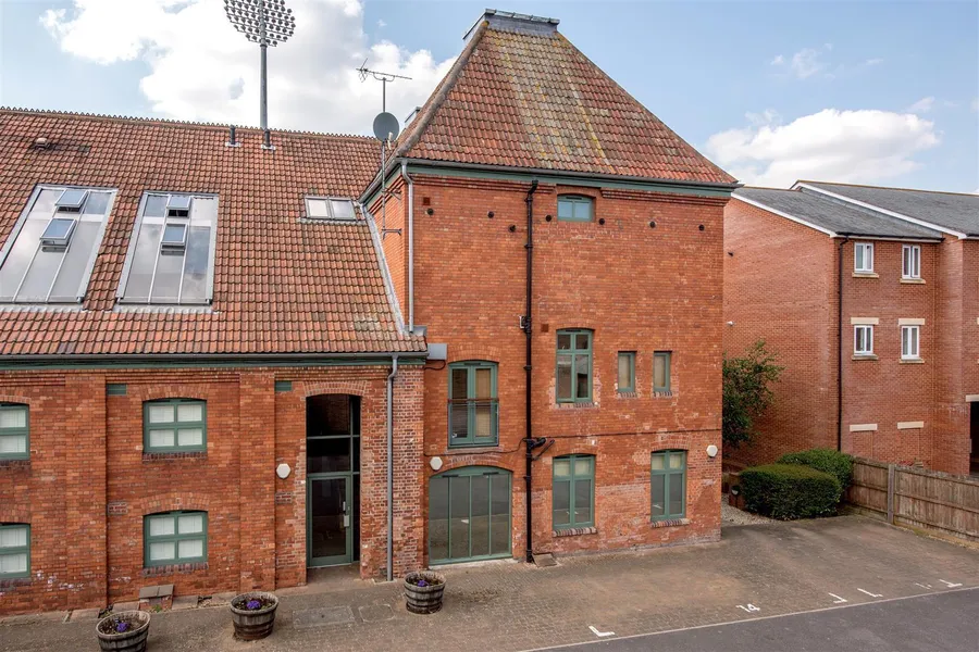 Property Image 13