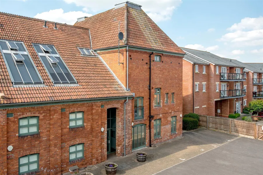 Property Image 14