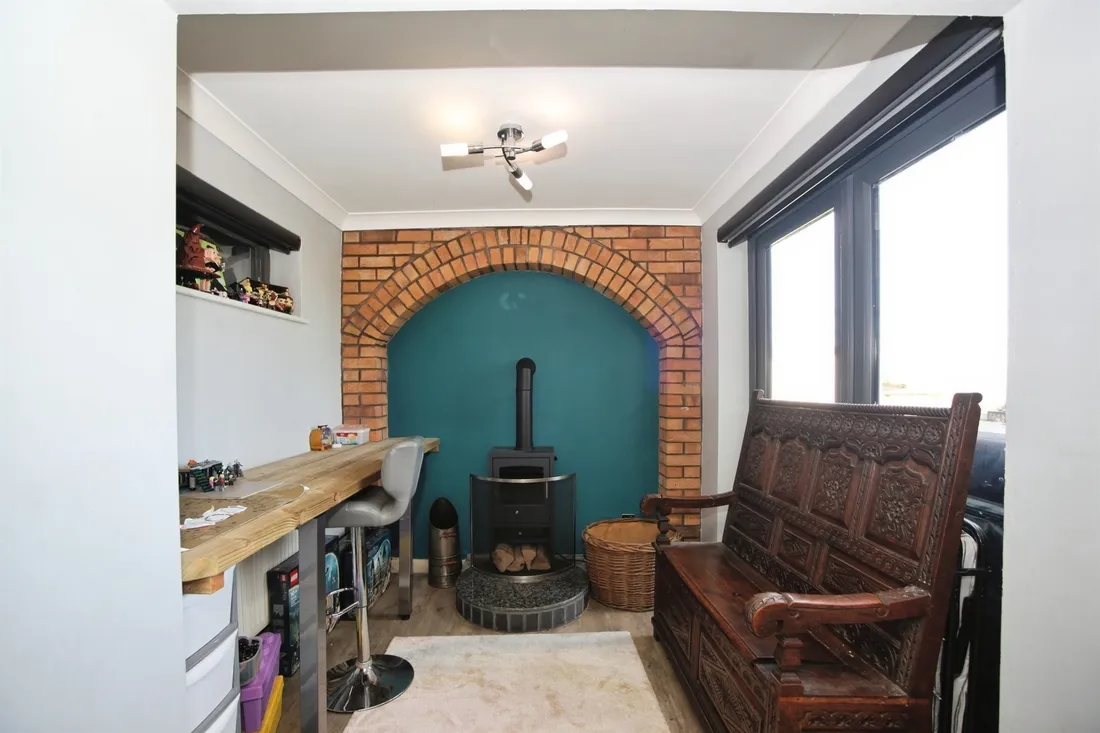 Property photo 38