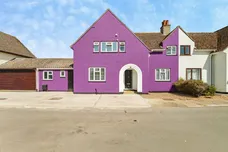 Oak Crescent, EYE