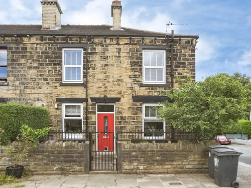 Rosebery Street, Pudseyphoto