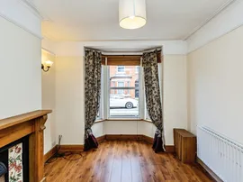 Salisbury Street, Chester thumb 3