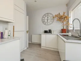 Staincliffe Road, Dewsbury thumb 3