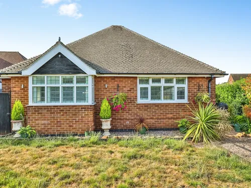 Maple Drive, Nuthall, Nottinghamphoto