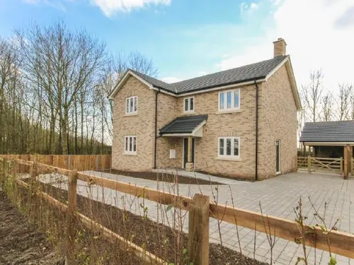Kirtling Road, Saxon Street, NEWMARKETphoto