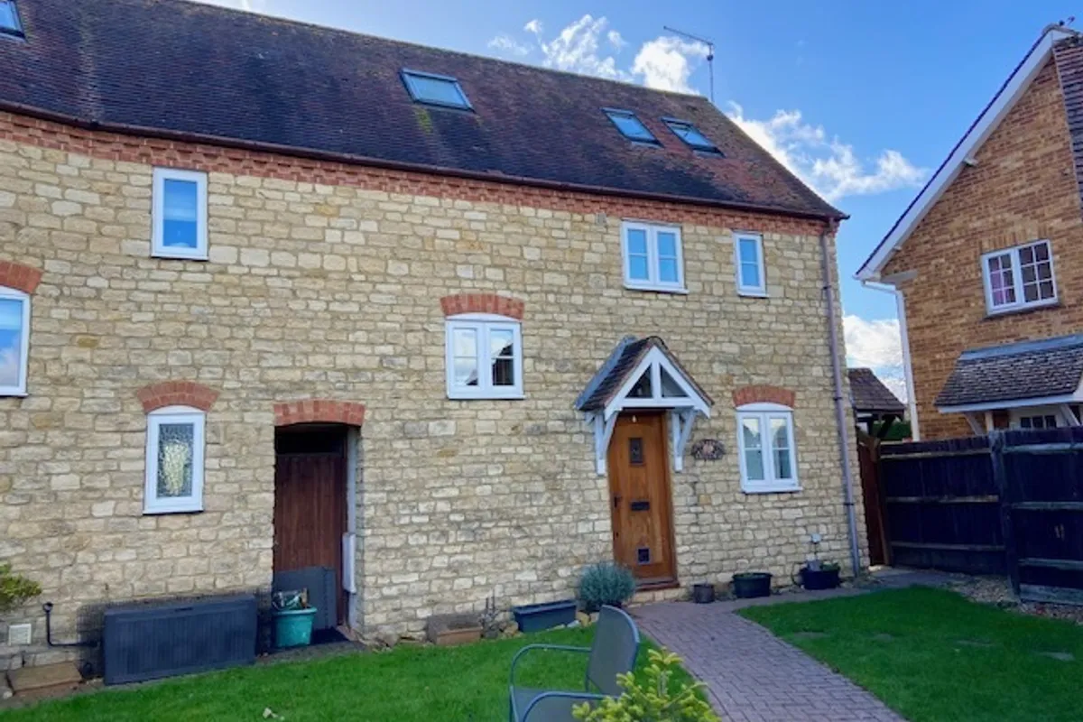 Coach Yard, Potterspury, TOWCESTER