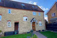 Coach Yard, Potterspury, TOWCESTER