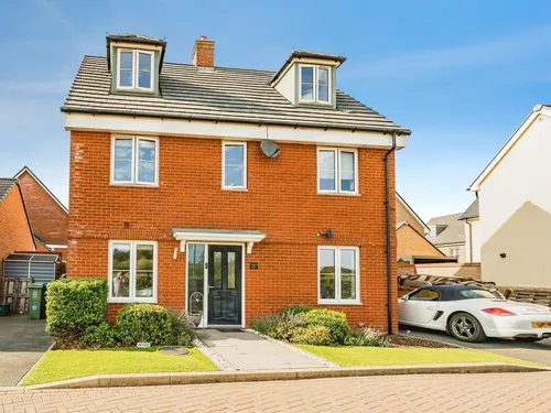 Sierra Drive, Aylesburyphoto