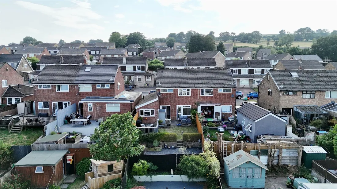 Property photo 31