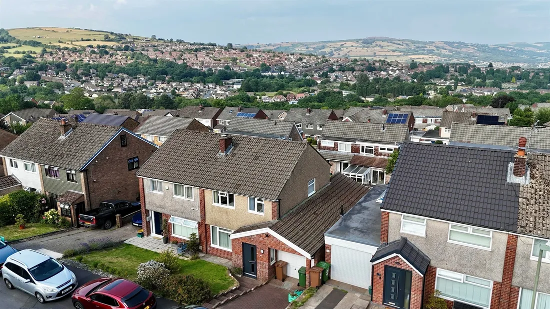 Property photo 32
