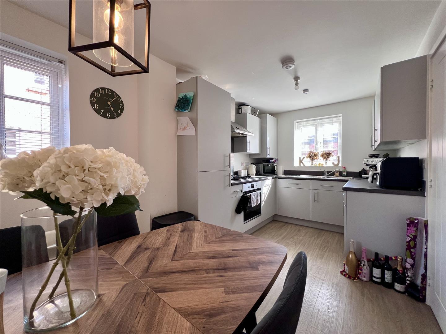 Hamilton Drive, Towcester Image 3