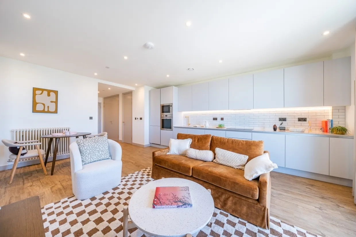 The Eades, 11 Selborne Road London E17 photo 2